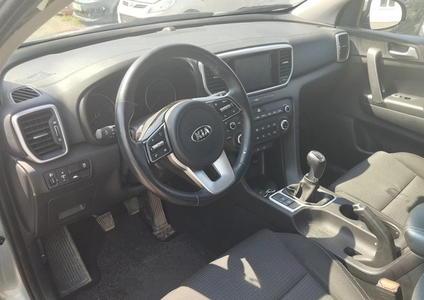 Kia Sportage cena 60000 przebieg: 52079, rok produkcji 2019 z Łask małe 254